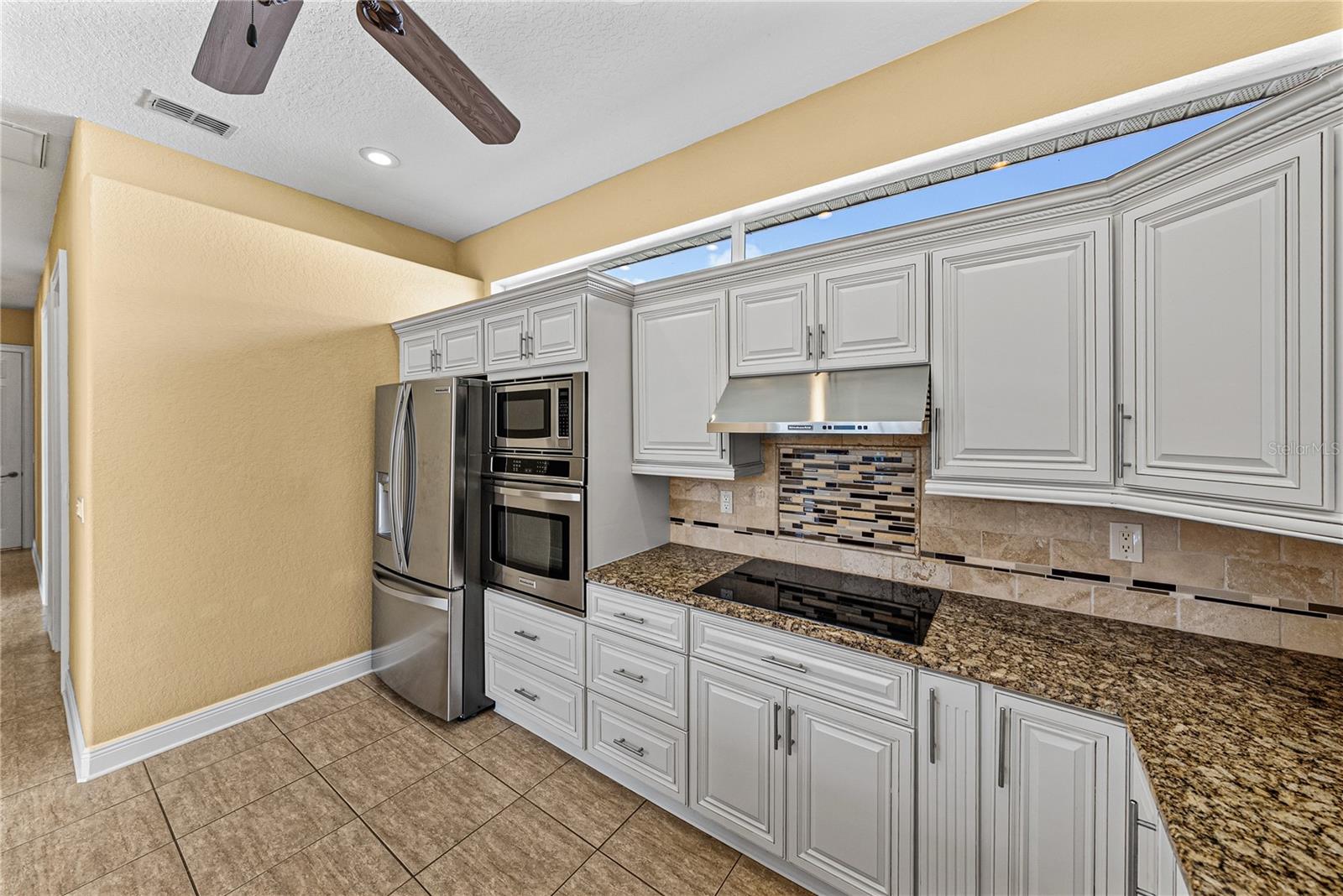 LAKE JOVITA GOLF & COUNTRY CLUB PH 01A - Residential