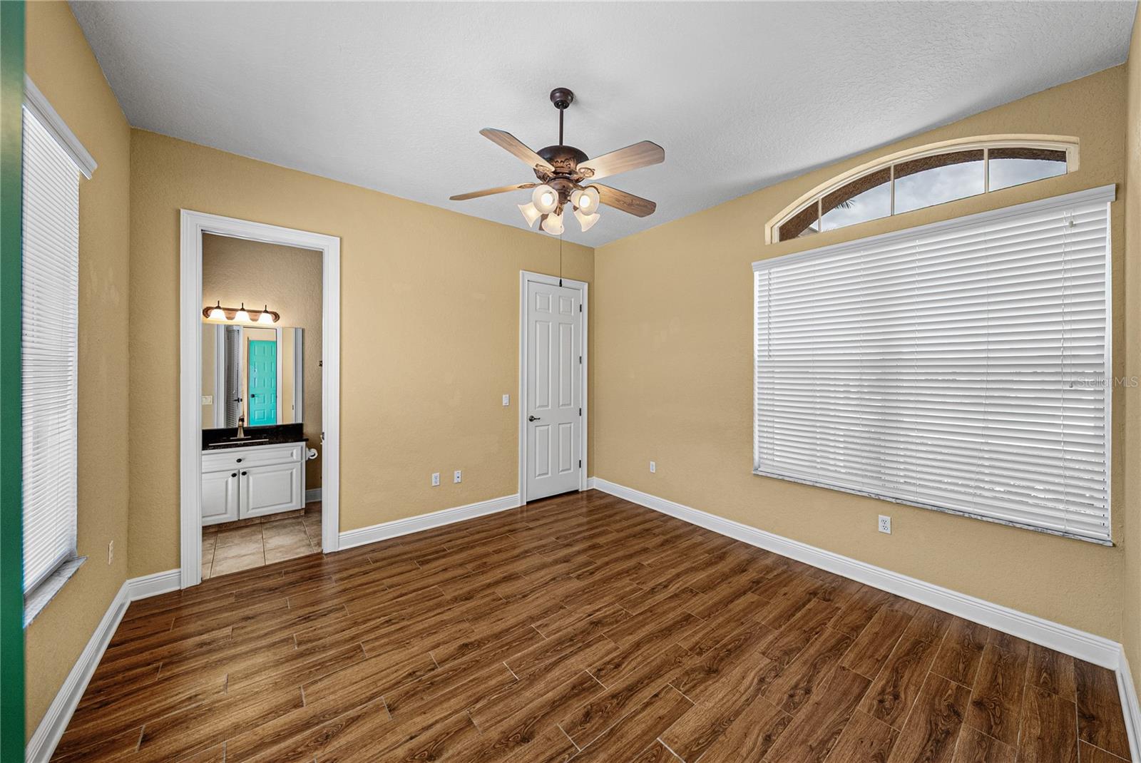 LAKE JOVITA GOLF & COUNTRY CLUB PH 01A - Residential