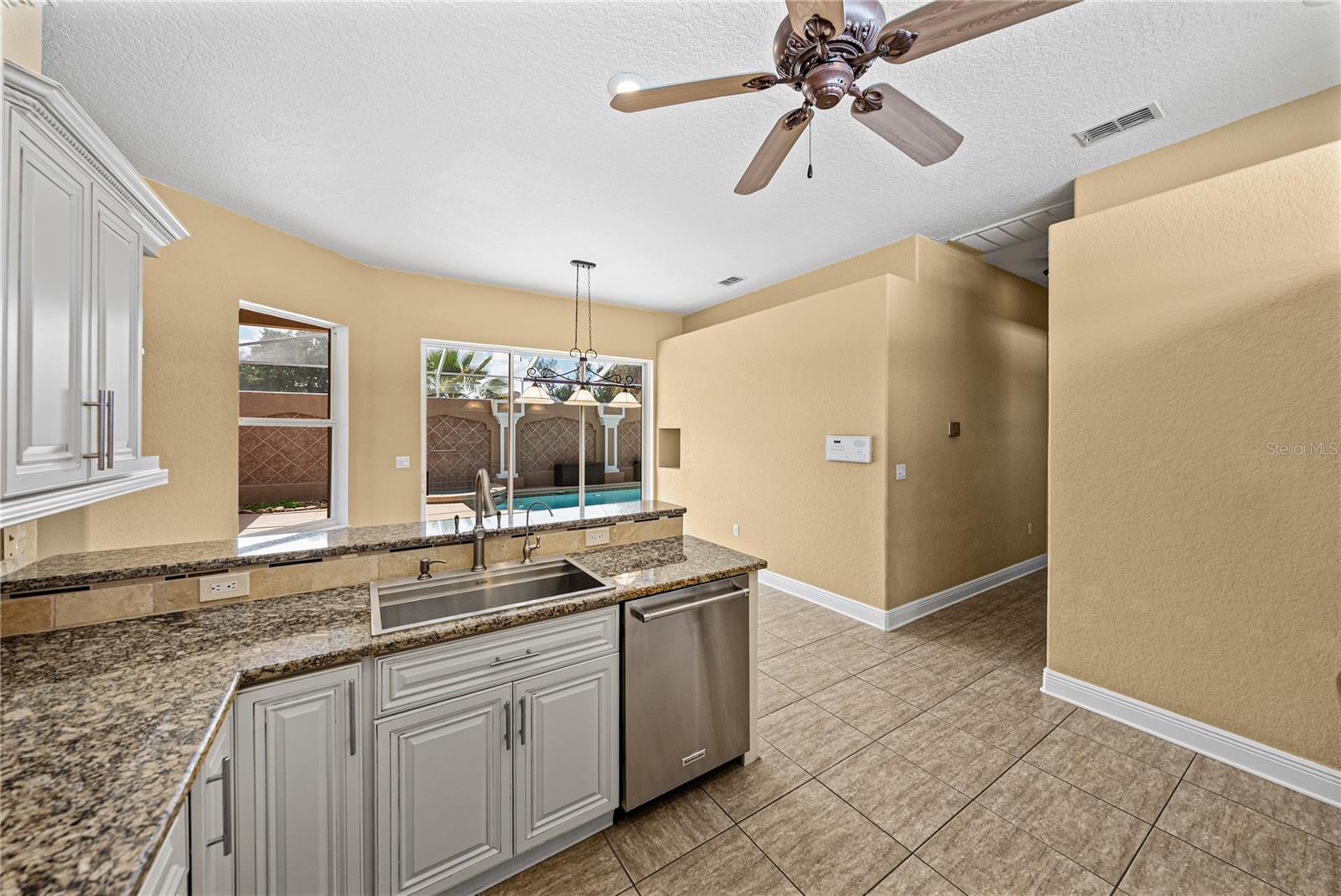 LAKE JOVITA GOLF & COUNTRY CLUB PH 01A - Residential