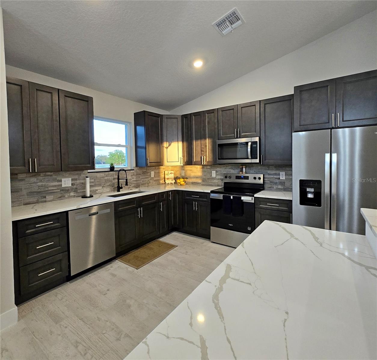 BLUE HERON GOLF & C C - Residential