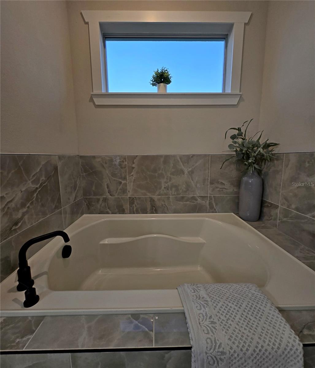 BLUE HERON GOLF & C C - Residential