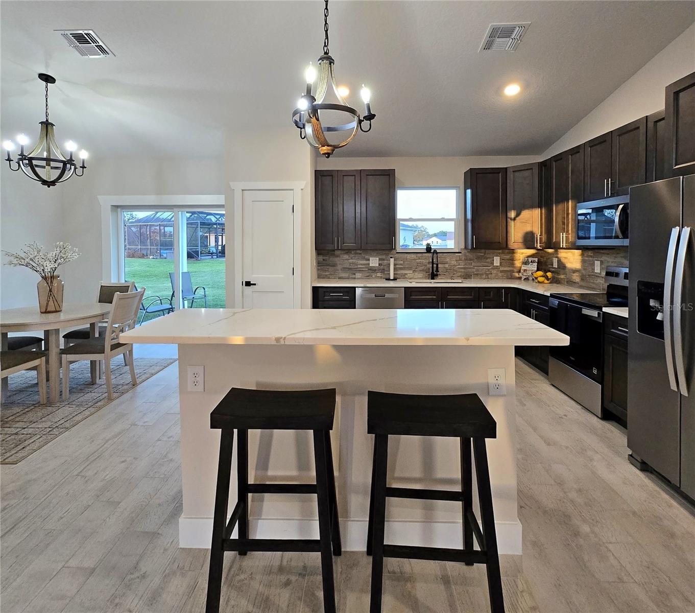 BLUE HERON GOLF & C C - Residential