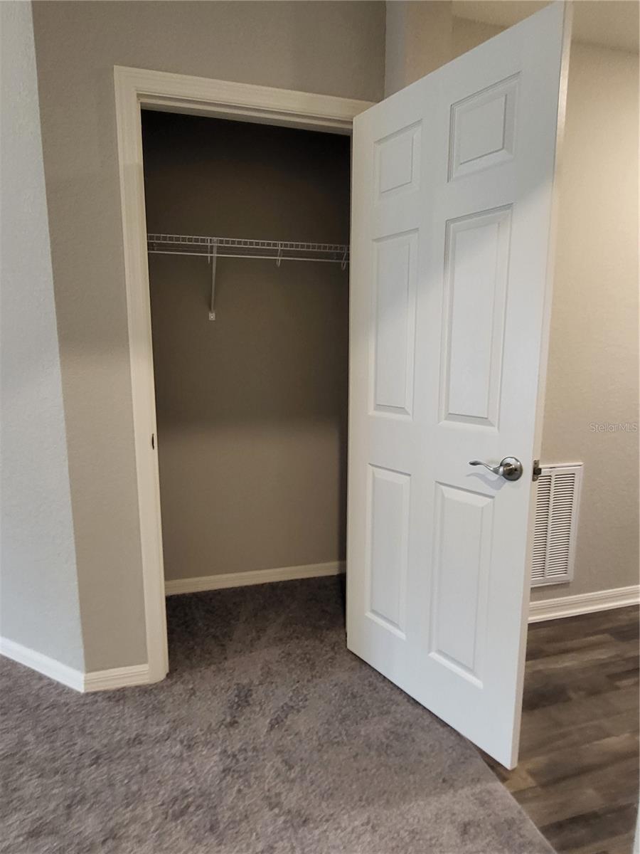 ANISTON - Residential Lease