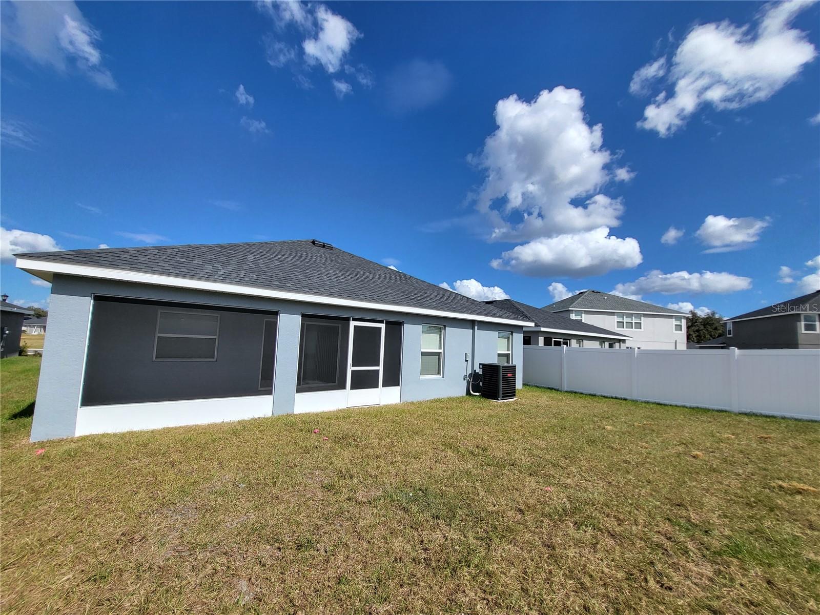 ANISTON - Residential Lease