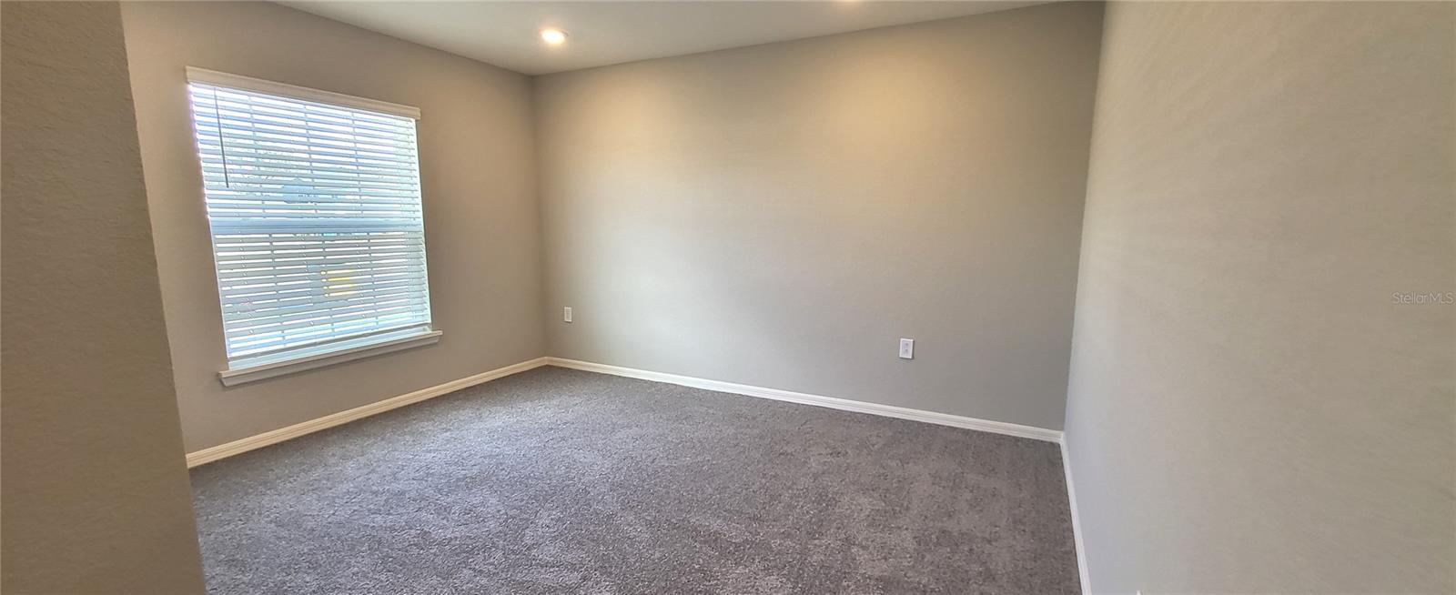 ANISTON - Residential Lease