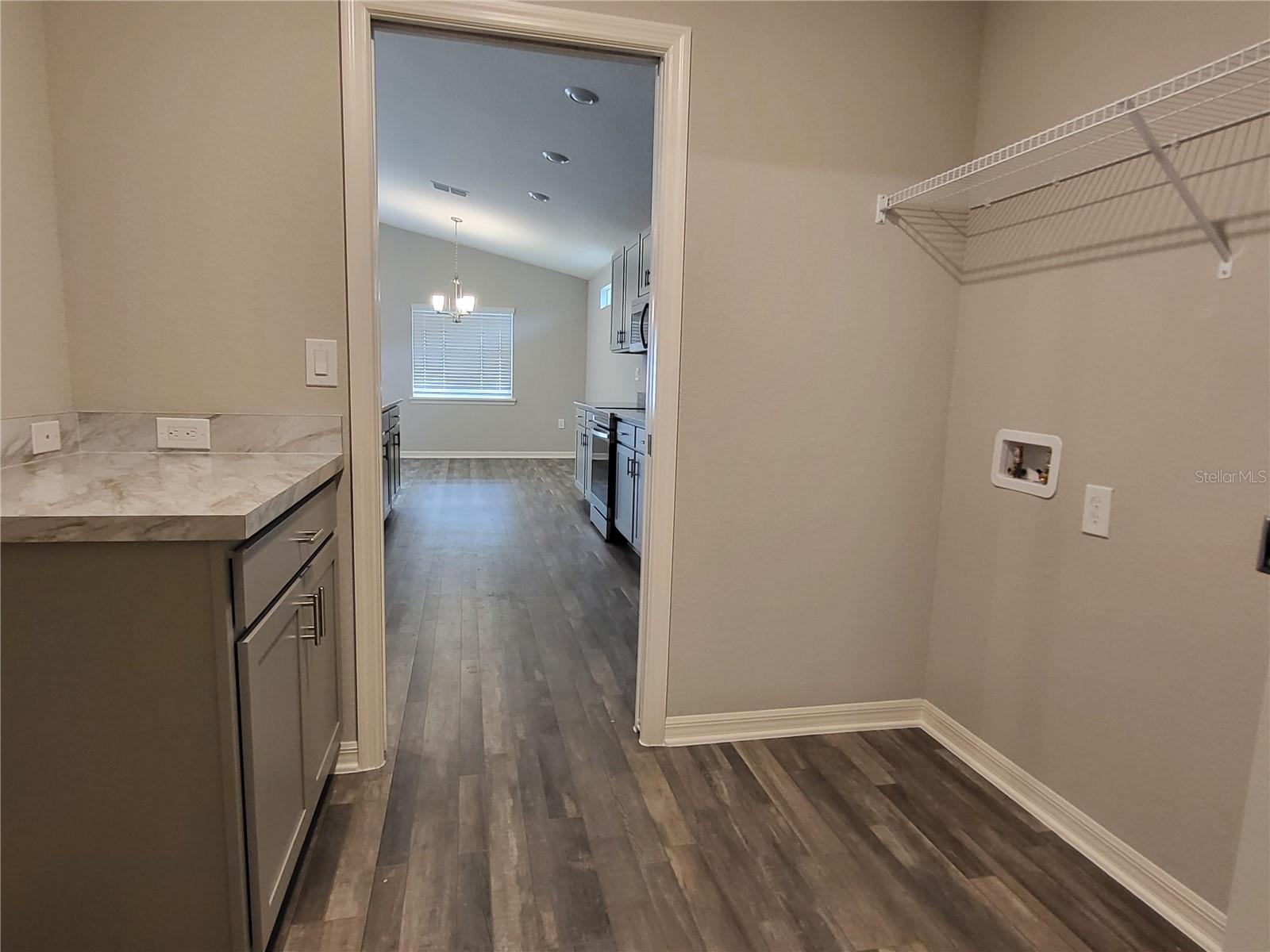 ANISTON - Residential Lease