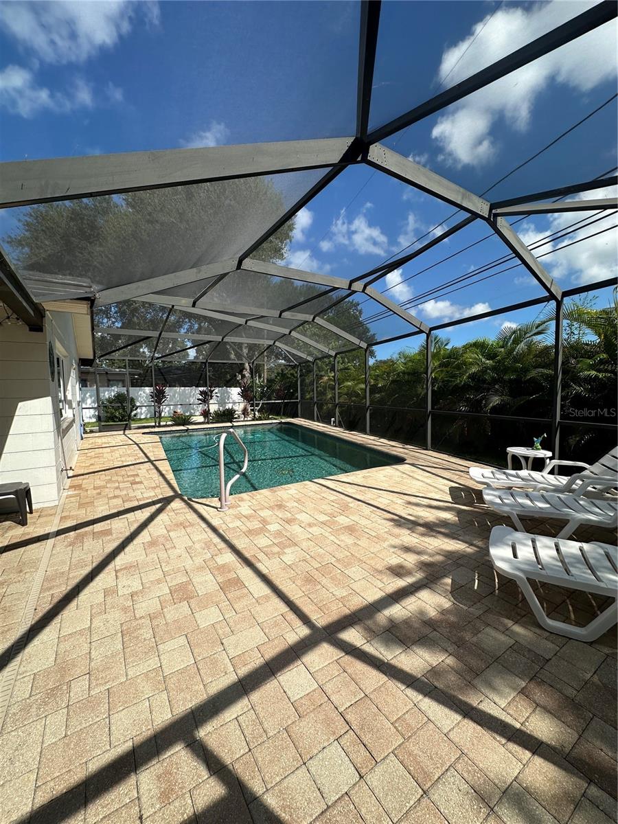 HI-RIDGE ESTATES 2ND ADD - Residential Lease