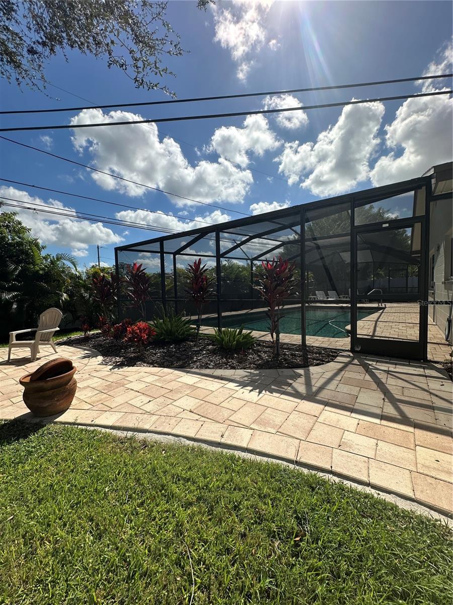 HI-RIDGE ESTATES 2ND ADD - Residential Lease