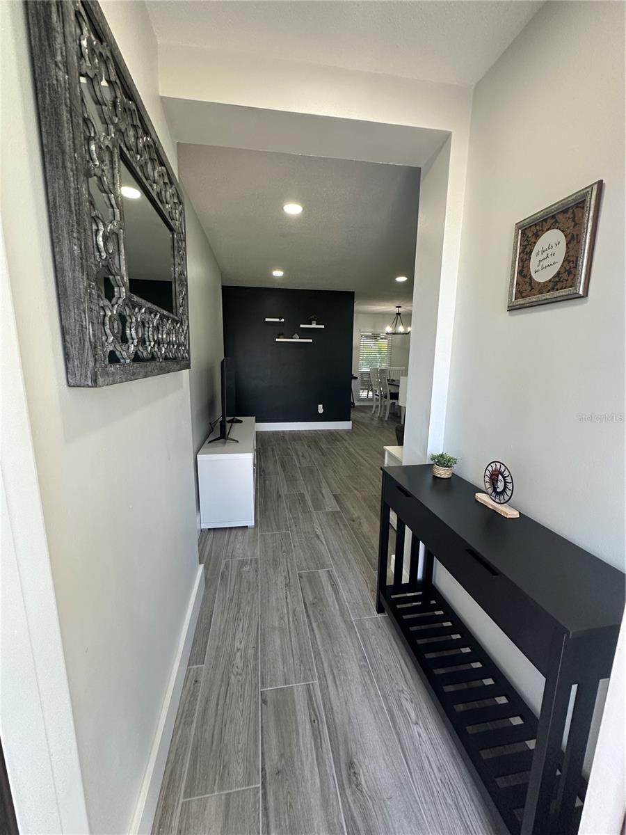 HI-RIDGE ESTATES 2ND ADD - Residential Lease