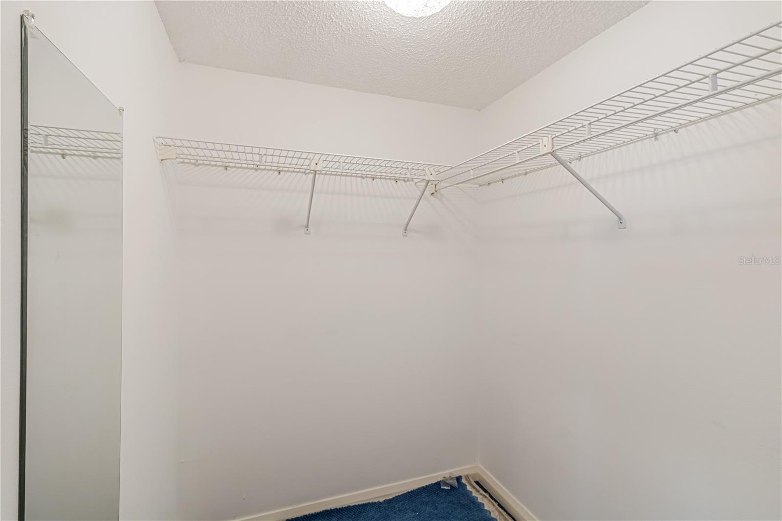 PELICAN BAY YACHT CLUB CONDO BLDG B - Residential