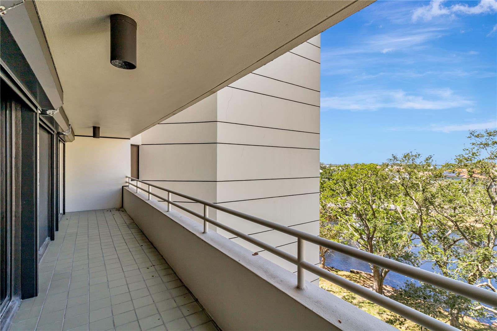 PELICAN BAY YACHT CLUB CONDO BLDG B - Residential