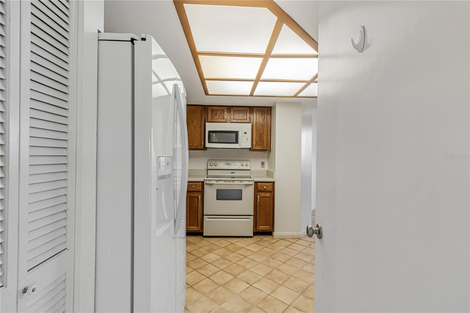 PELICAN BAY YACHT CLUB CONDO BLDG B - Residential