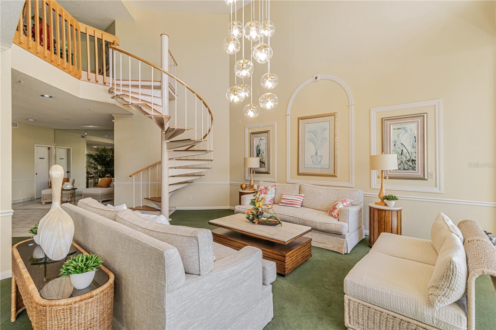 PELICAN BAY YACHT CLUB CONDO BLDG B - Residential