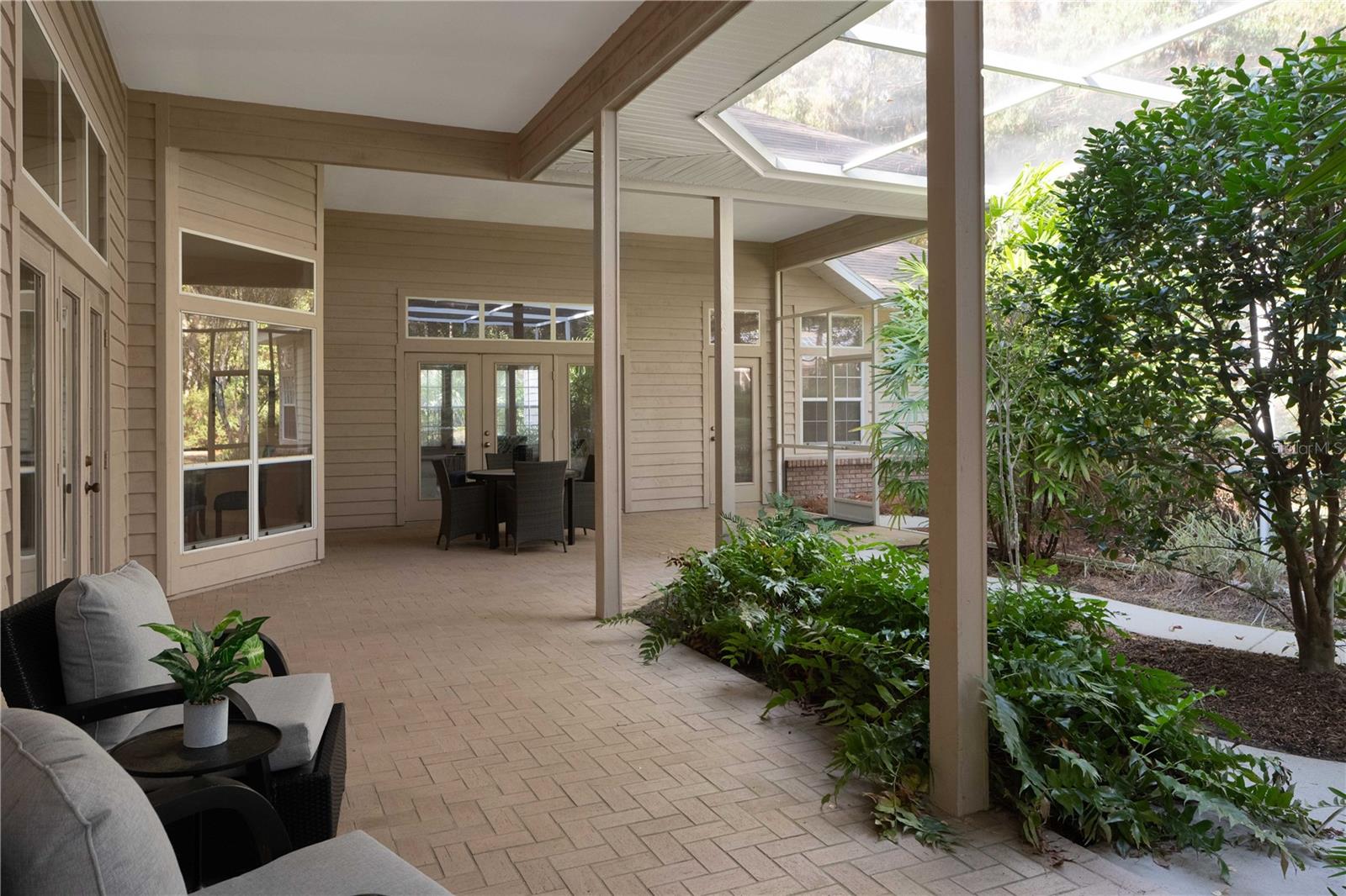 RICHMOND - Residential