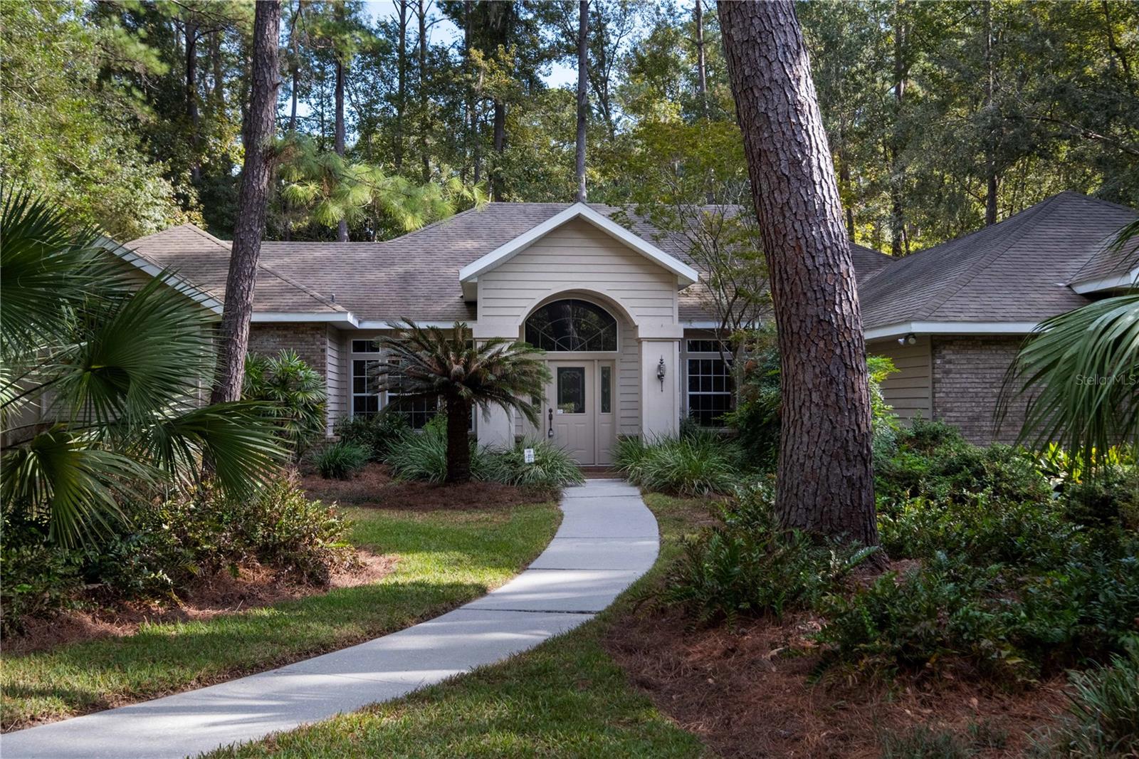 RICHMOND - Residential