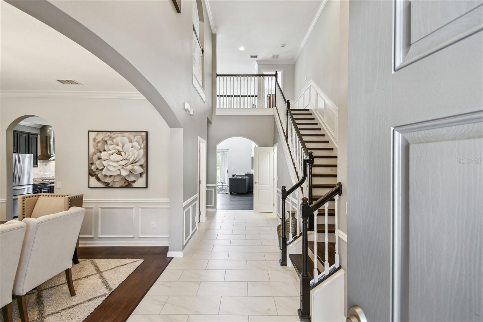 811 SHERBOURNE CIRCLE
