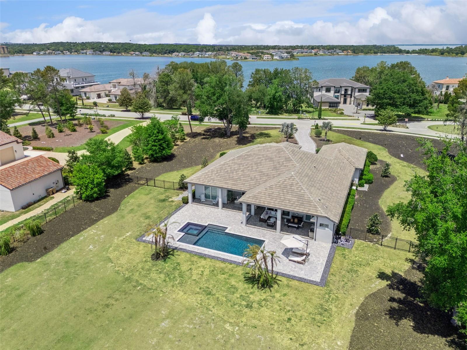 BELLA COLLINA SUB - Residential