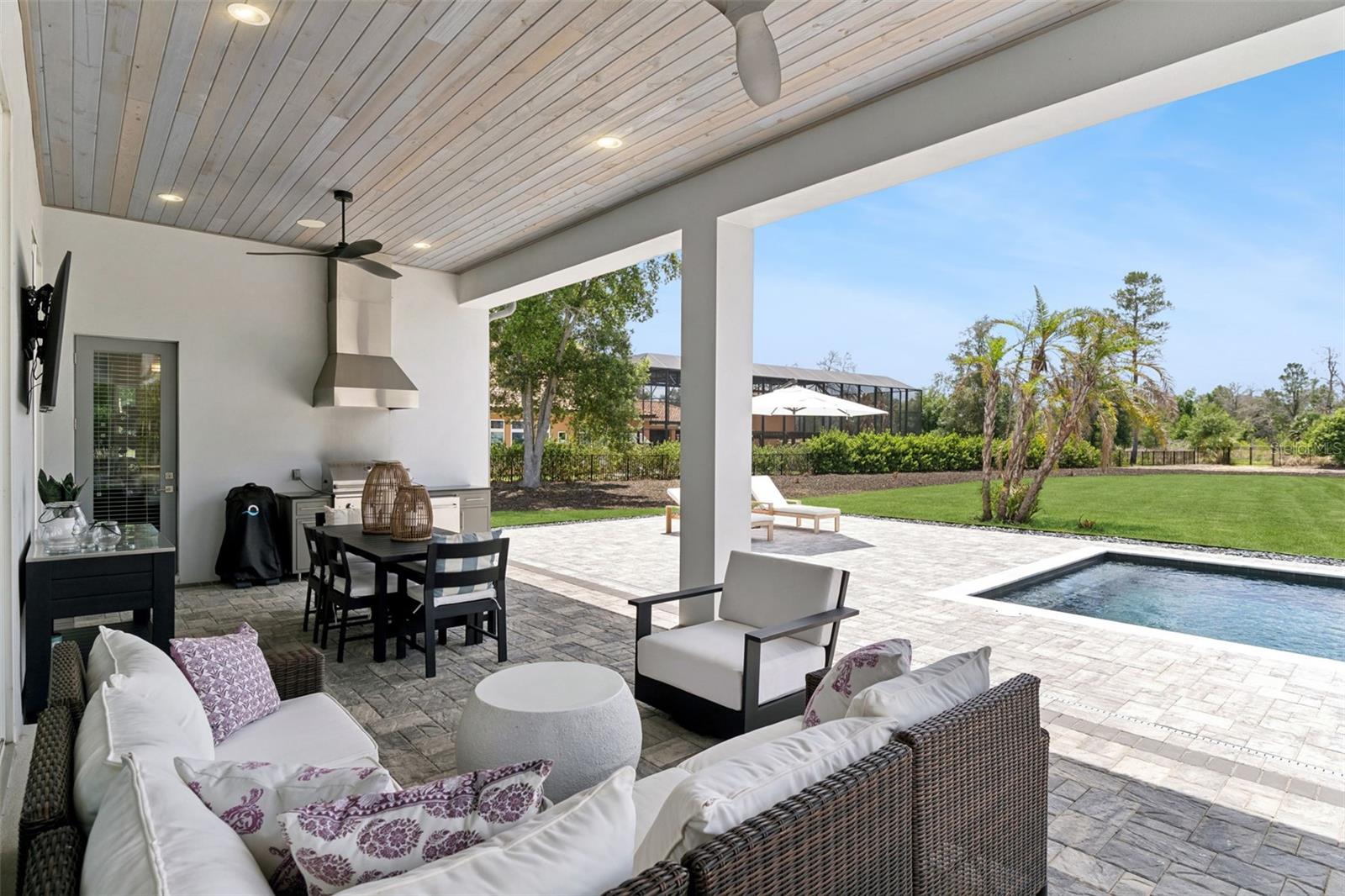 BELLA COLLINA SUB - Residential