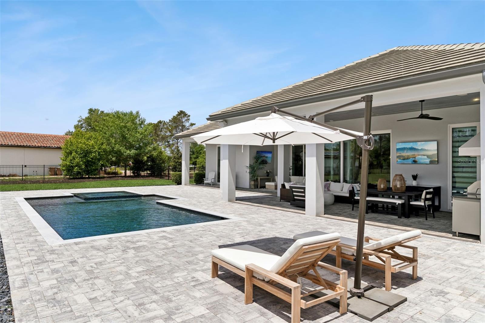 BELLA COLLINA SUB - Residential