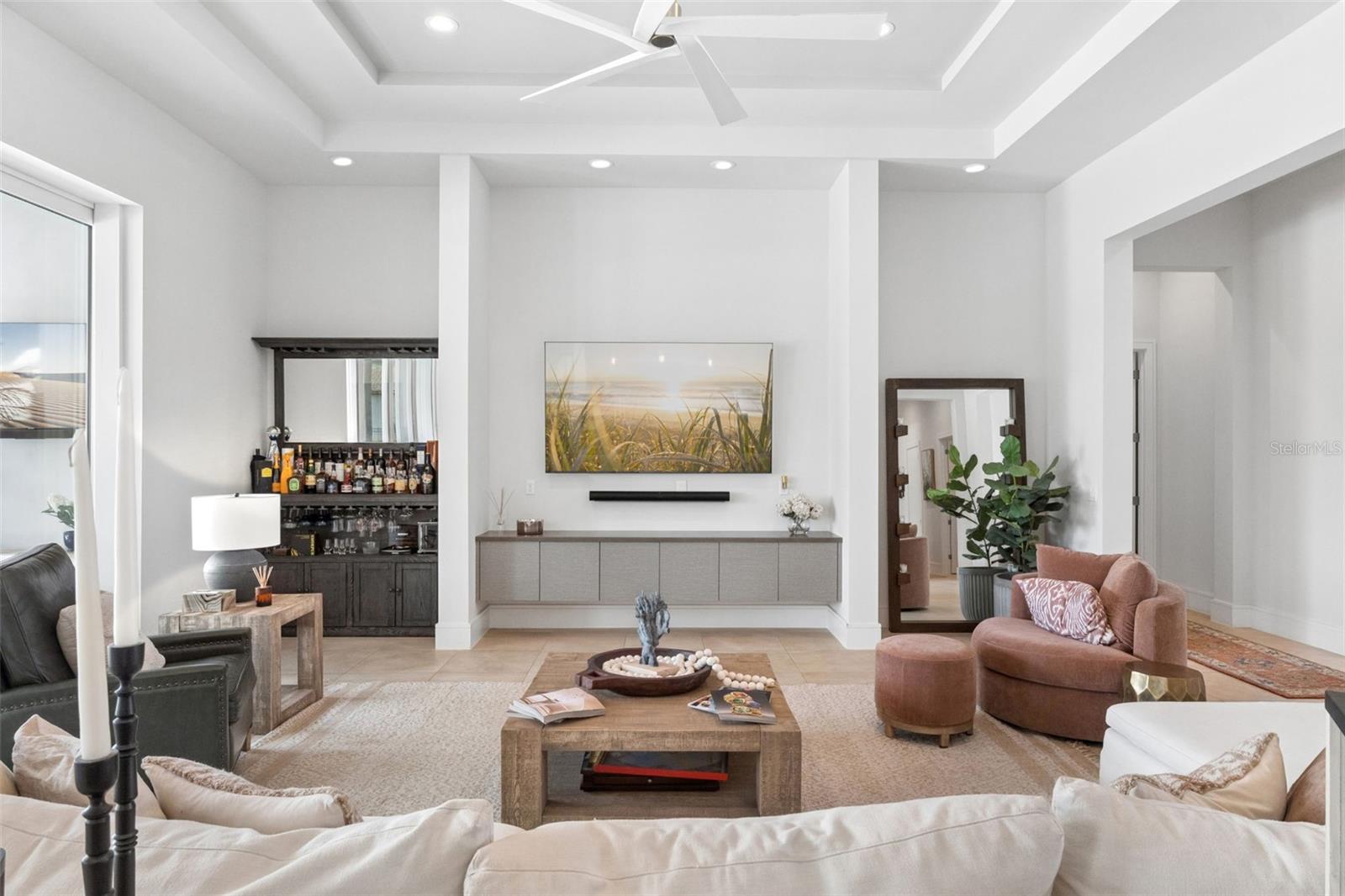BELLA COLLINA SUB - Residential