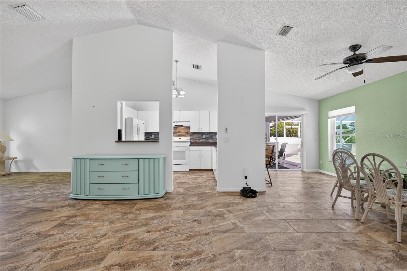 PEACHLAND PLACE - Residential