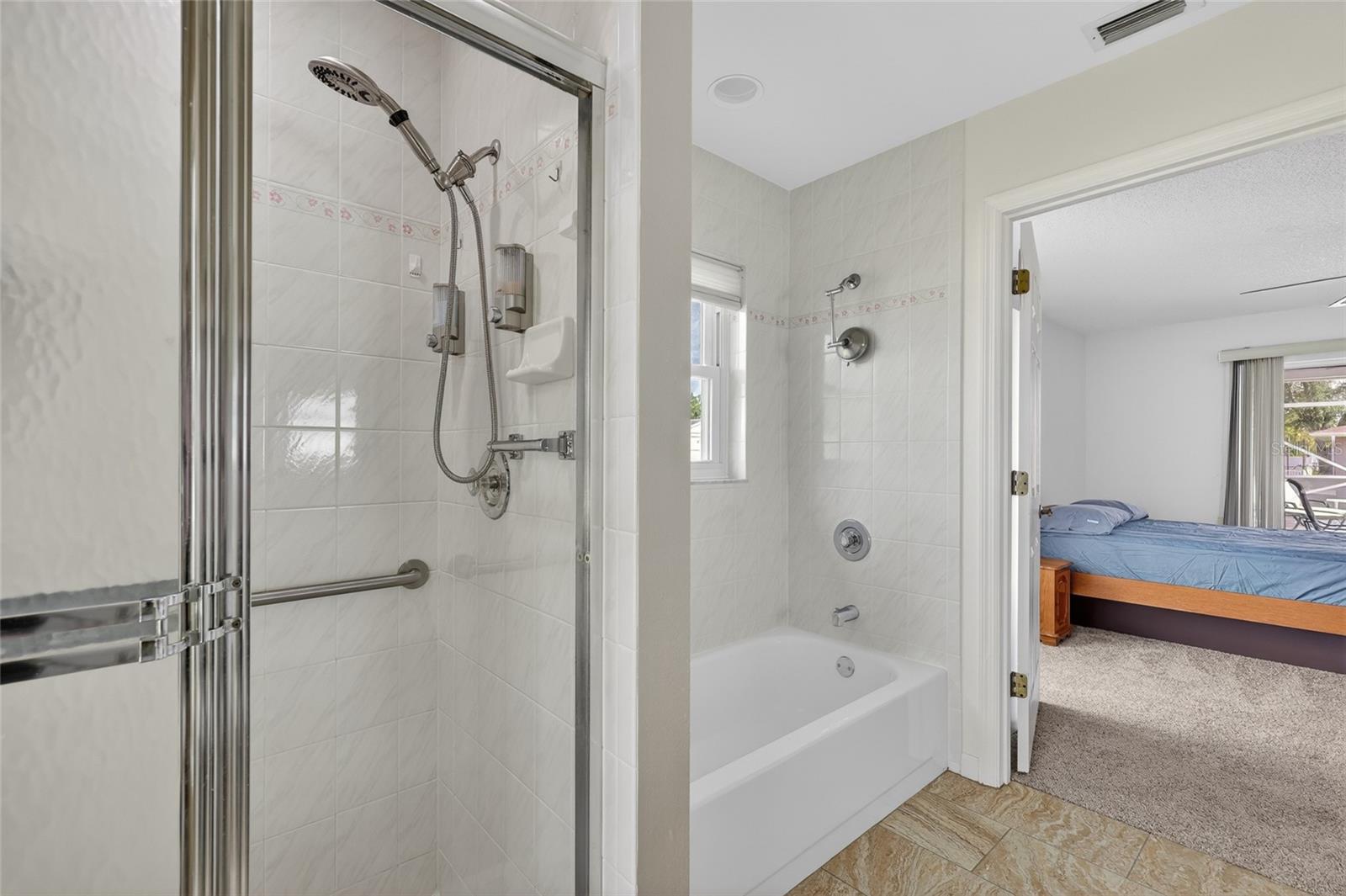 PEACHLAND PLACE - Residential