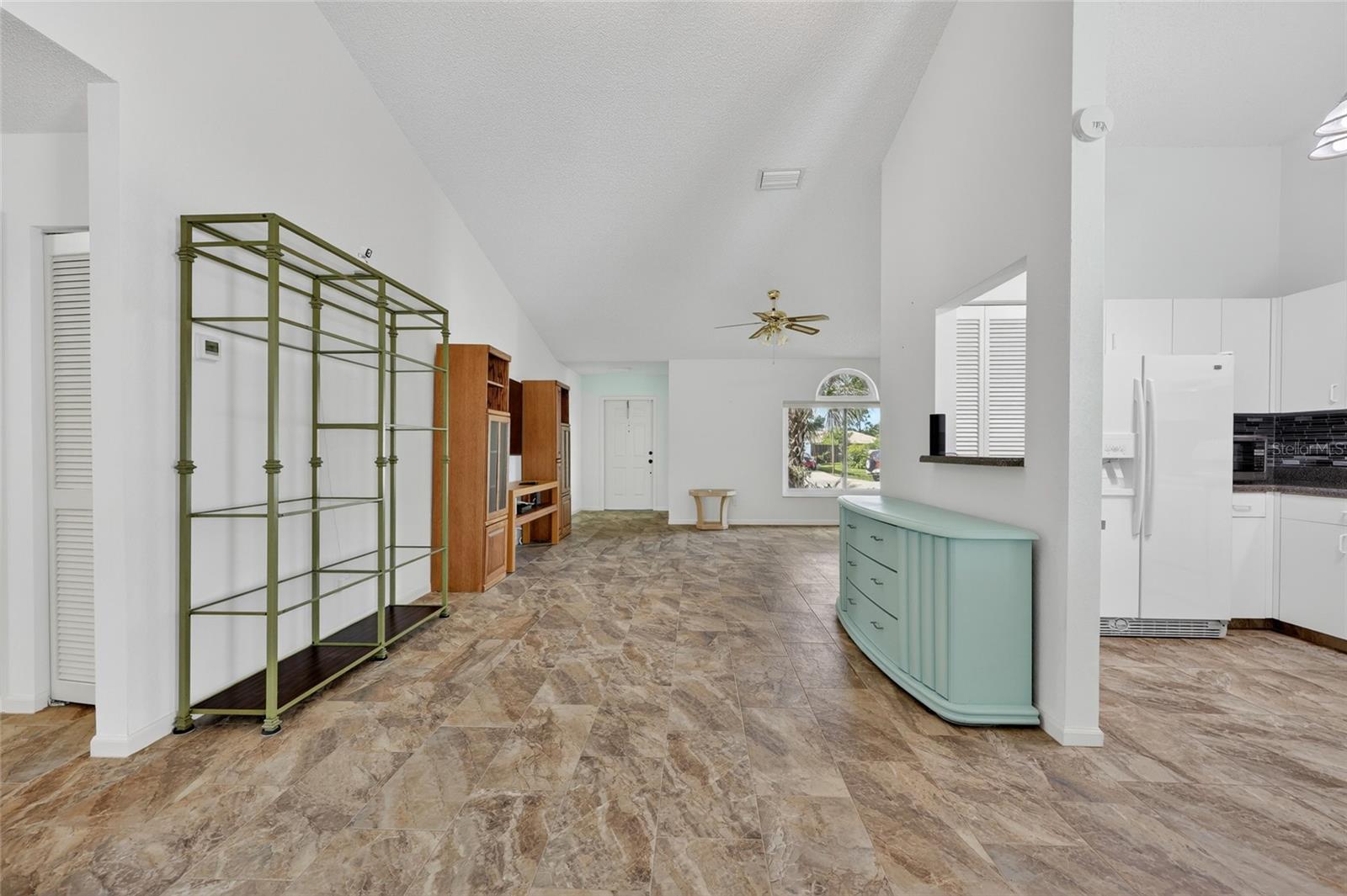 PEACHLAND PLACE - Residential
