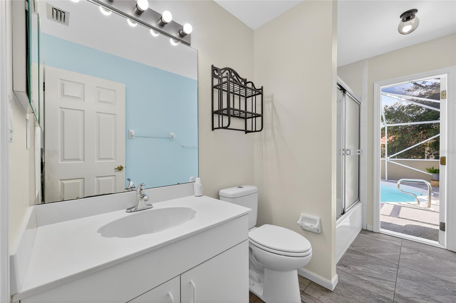 PEACHLAND PLACE - Residential
