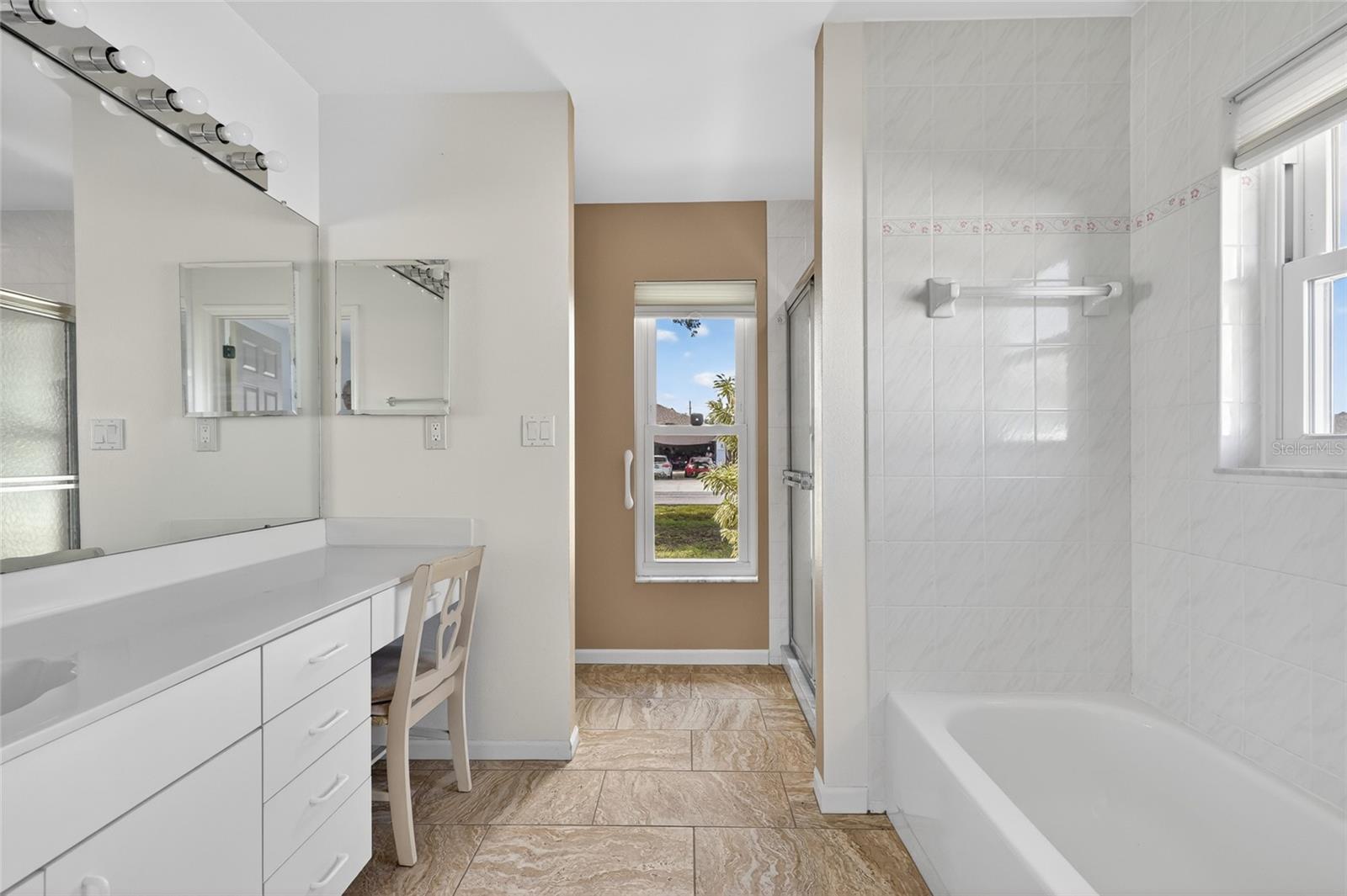 PEACHLAND PLACE - Residential