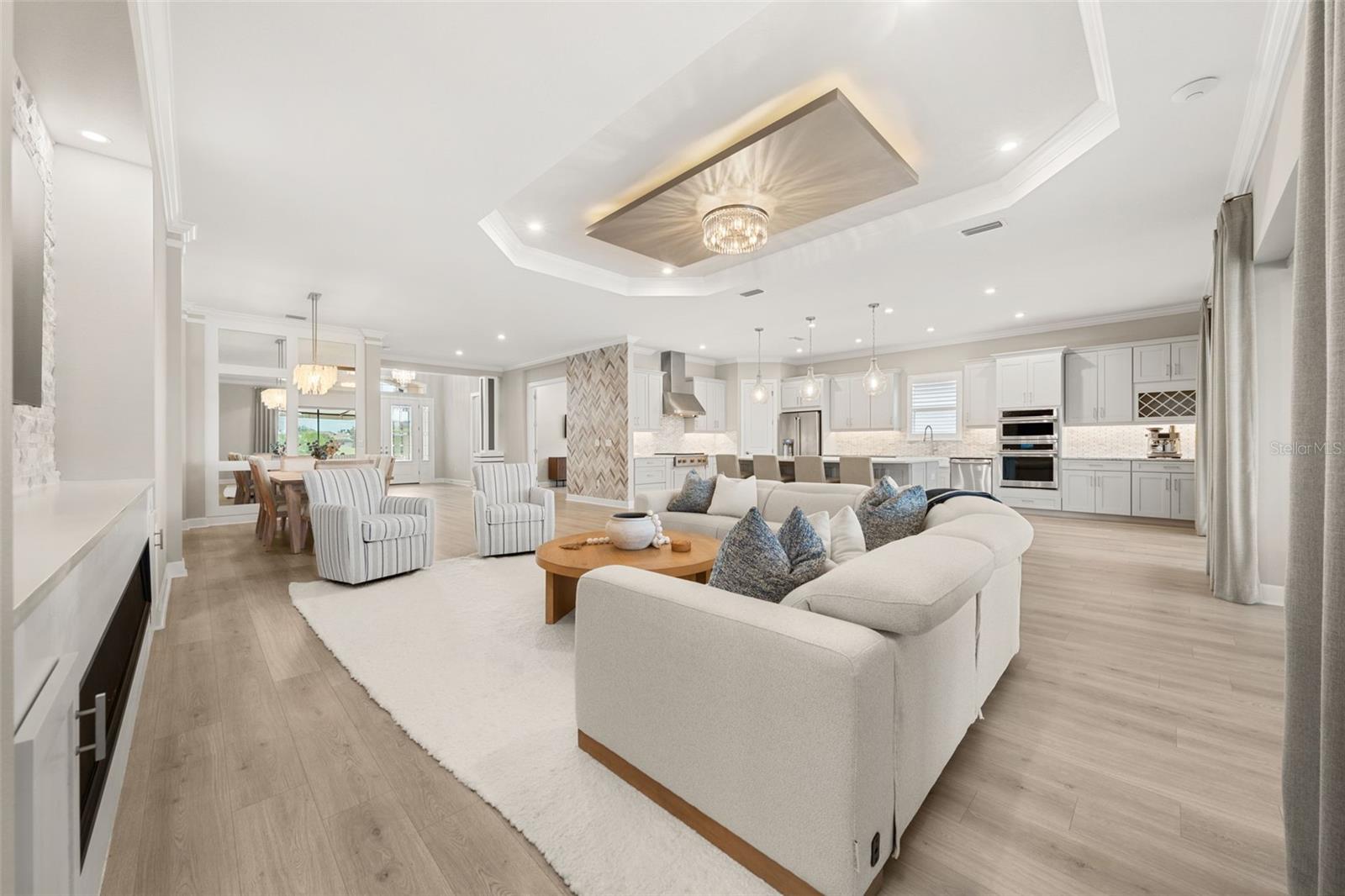 AZARIO ESPLANADE PH II SUBPH C-O - Residential