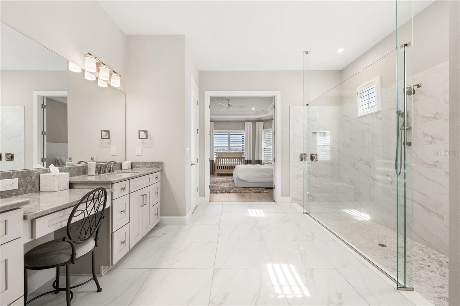 AZARIO ESPLANADE PH II SUBPH C-O - Residential