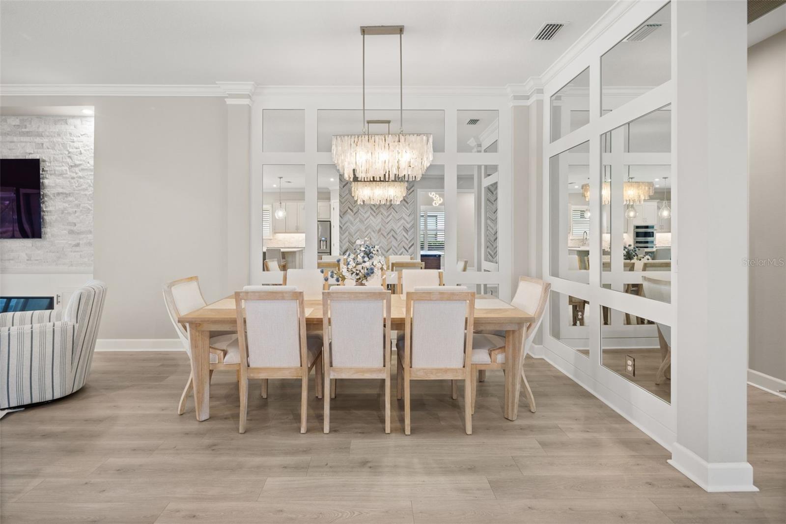 AZARIO ESPLANADE PH II SUBPH C-O - Residential