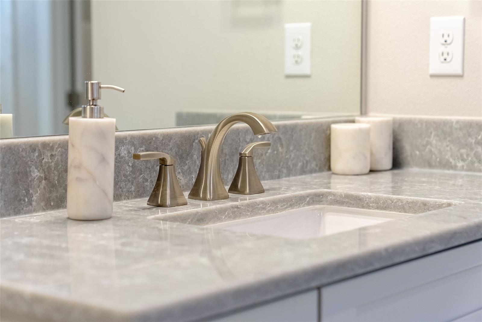 AZARIO ESPLANADE PH II SUBPH C-O - Residential