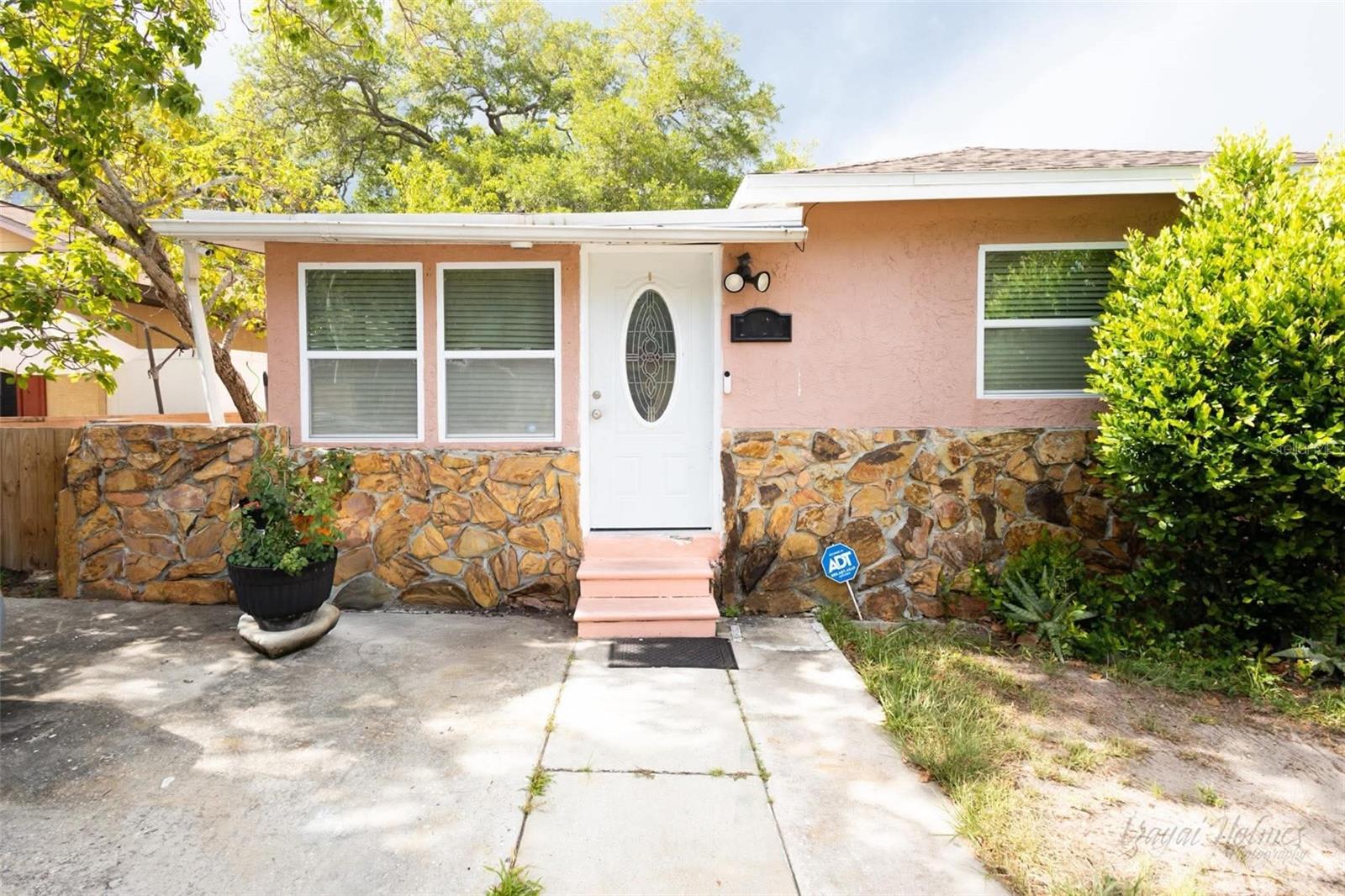GREENWOOD PARK - Residential