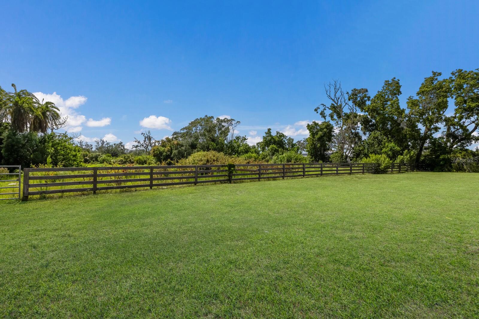 ACREAGE - Residential