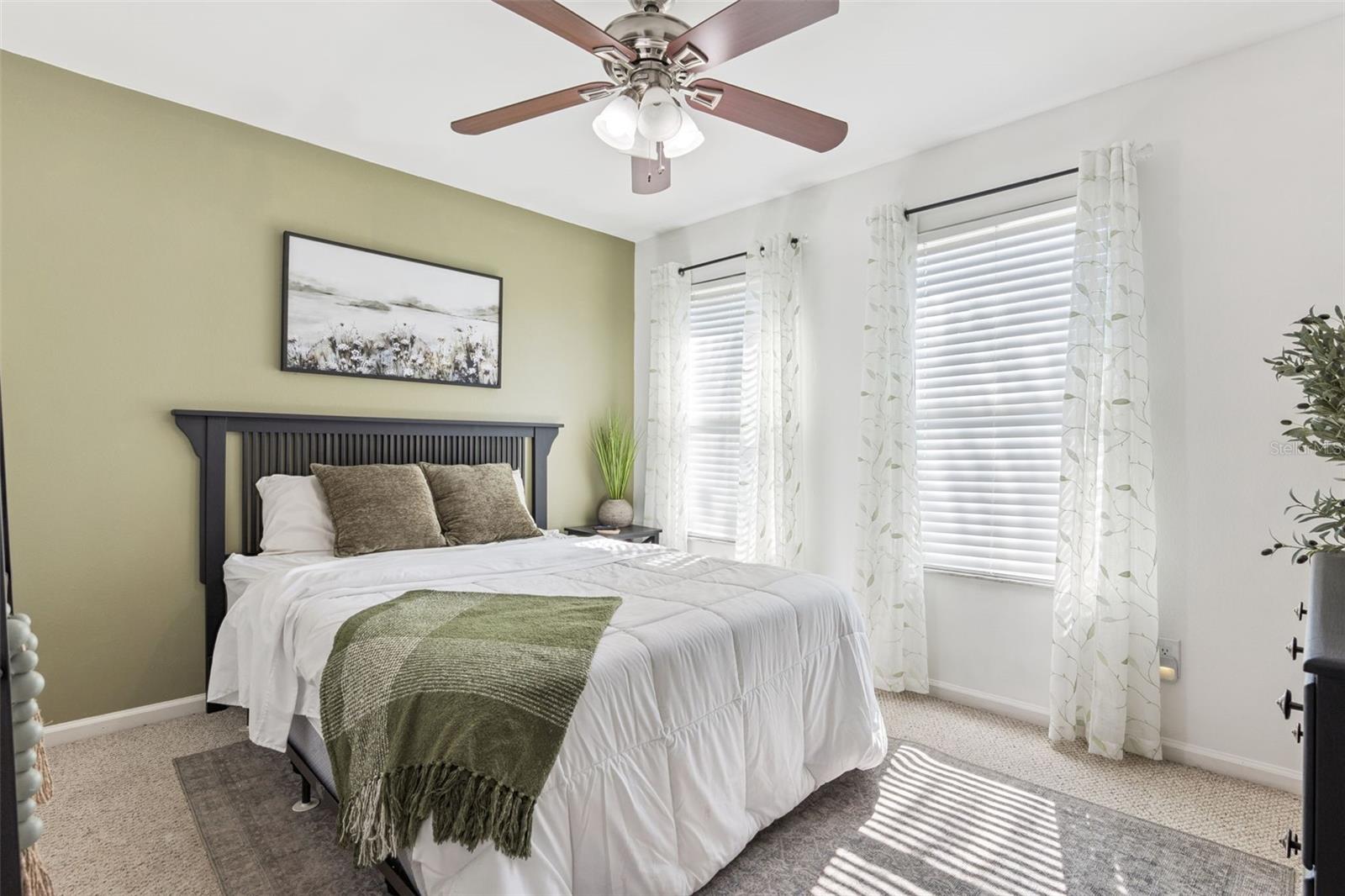 HIGHLANDS OF LAKE MARY - Residential