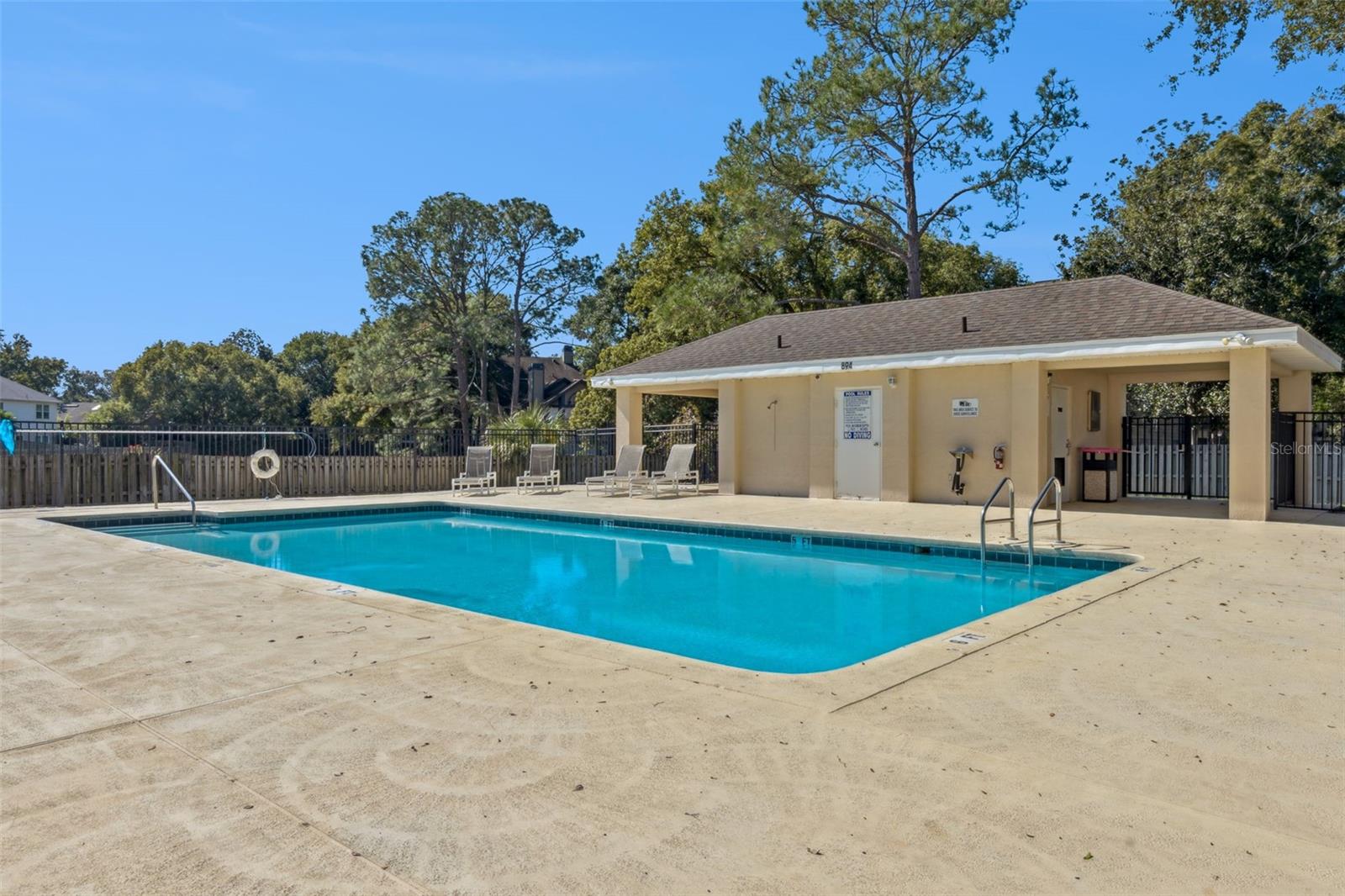 HIGHLANDS OF LAKE MARY - Residential