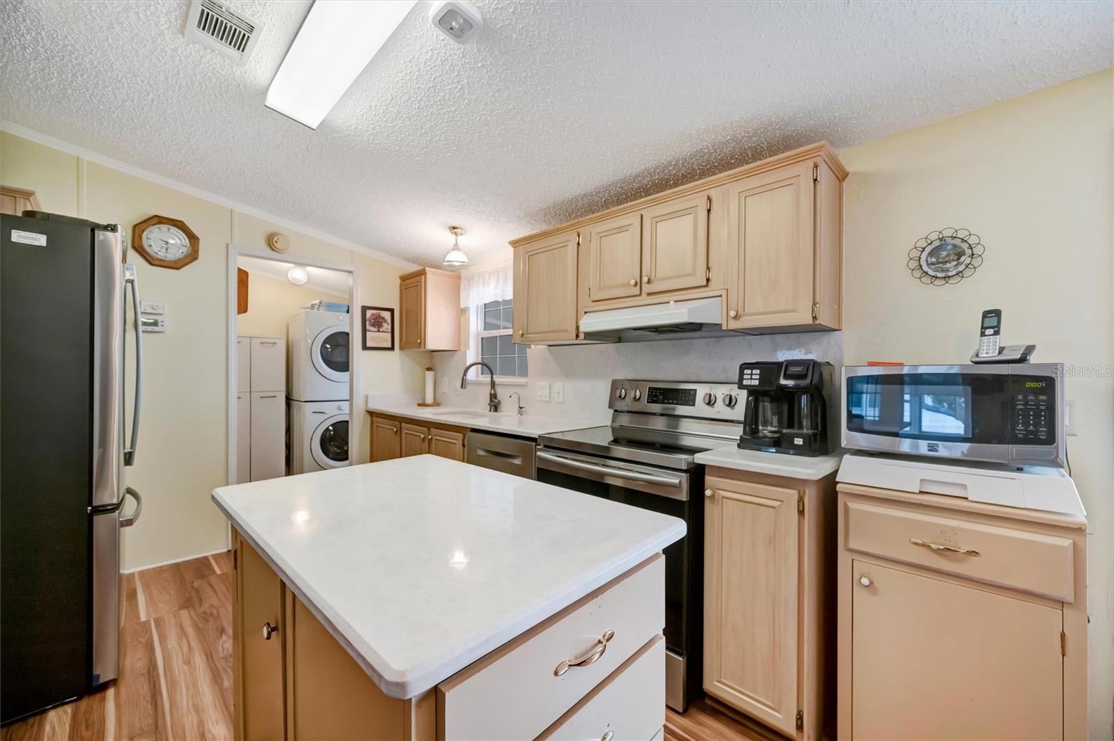 CARIBBEAN ISLES RESIDENTIAL CO - Residential