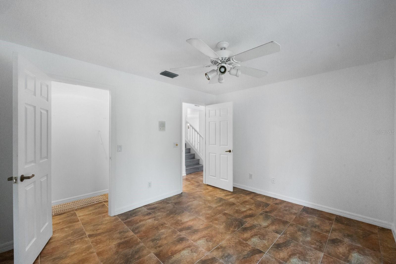 NORTH OAKCREST UNIT 1 - Residential