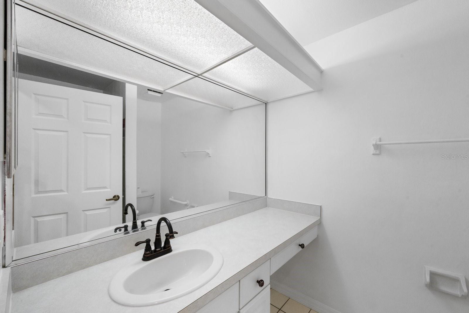 NORTH OAKCREST UNIT 1 - Residential