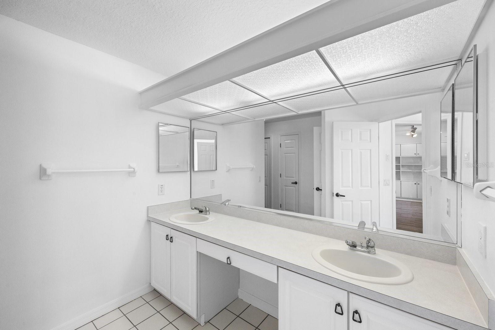 NORTH OAKCREST UNIT 1 - Residential