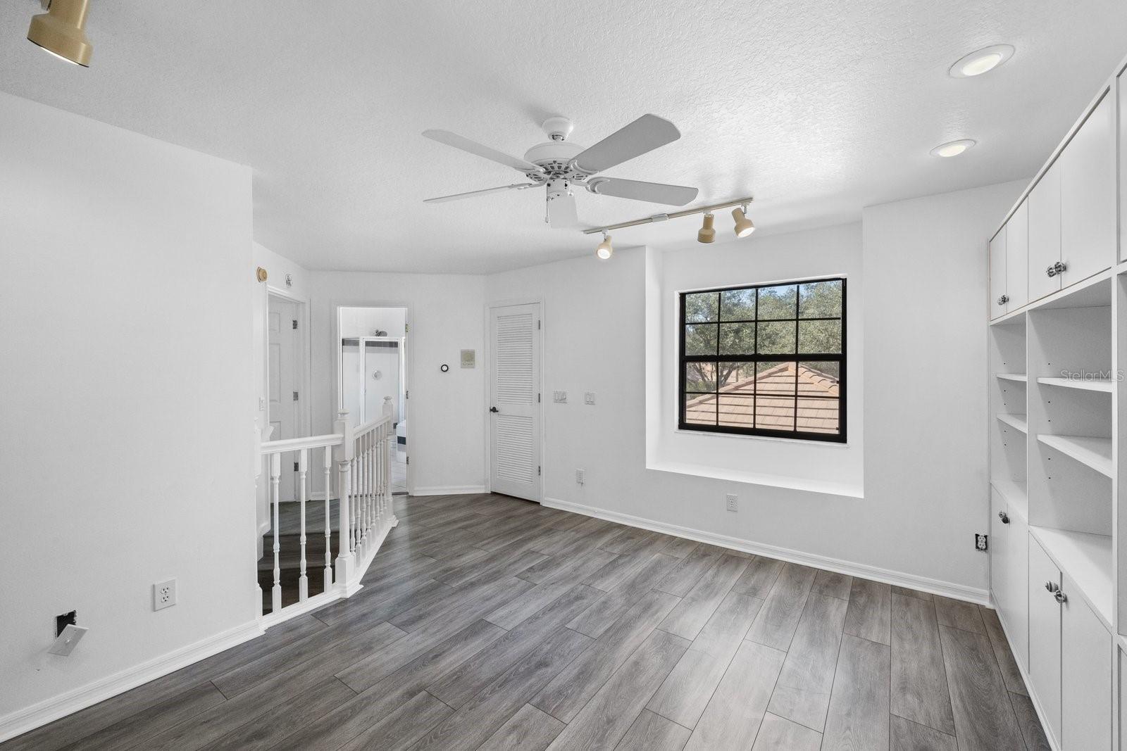 NORTH OAKCREST UNIT 1 - Residential