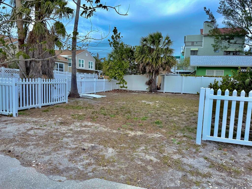 WEBSTERS MAP WARREN - Land