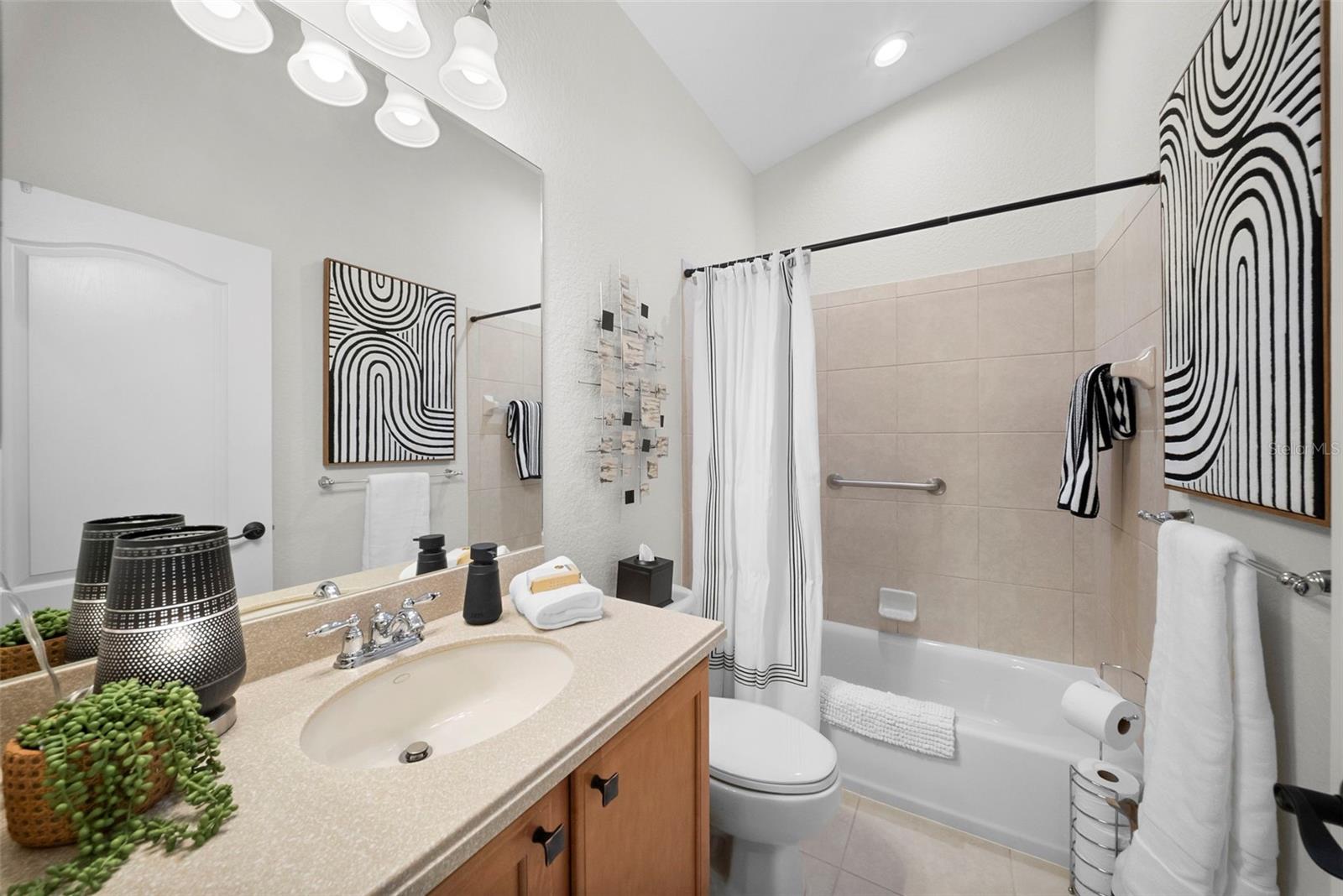 VILLAS OF SABAL TRACE PH 2 - Residential