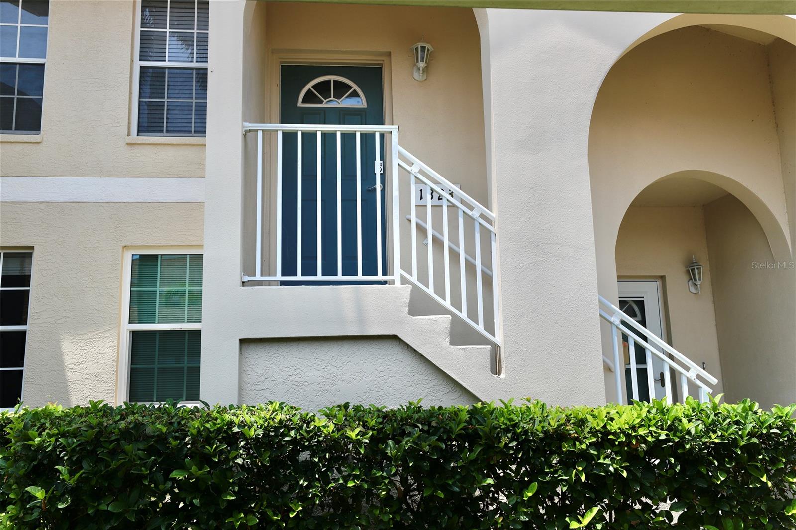 PINESTONE AT PALMER RANCH - Residential Lease