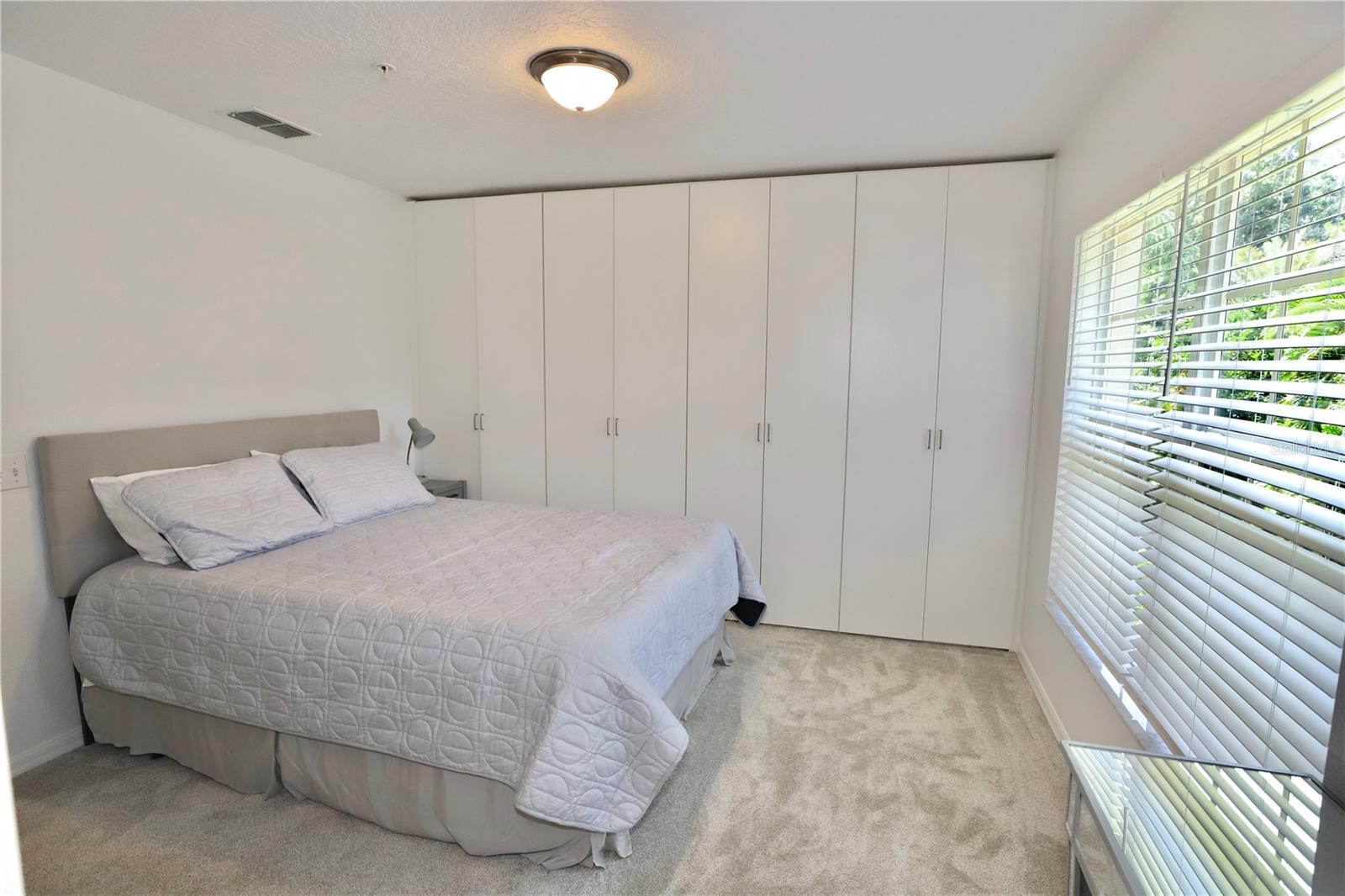 PINESTONE AT PALMER RANCH - Residential Lease