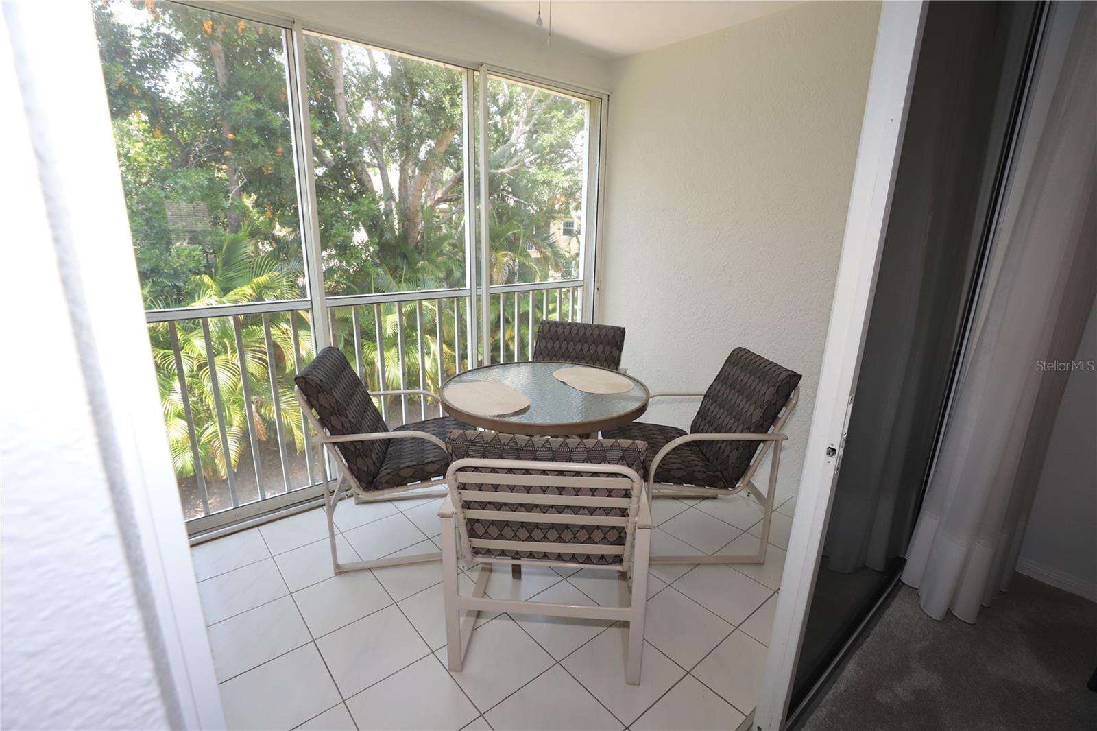 PINESTONE AT PALMER RANCH - Residential Lease