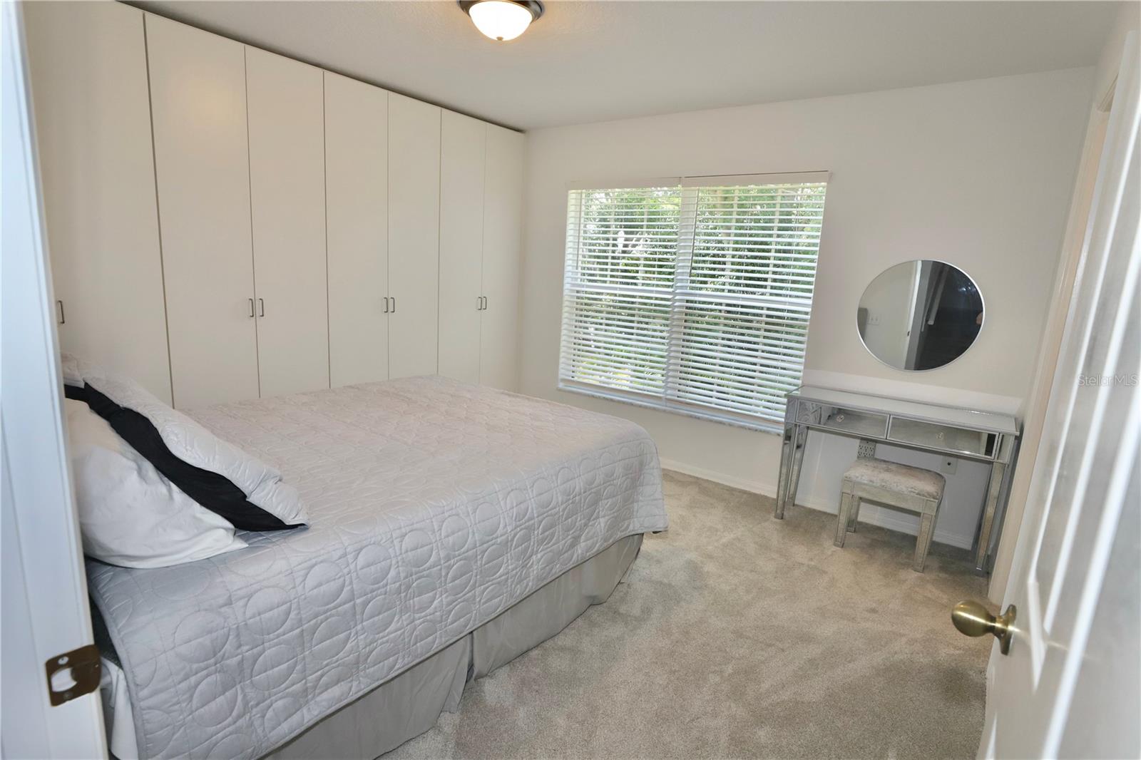 PINESTONE AT PALMER RANCH - Residential Lease