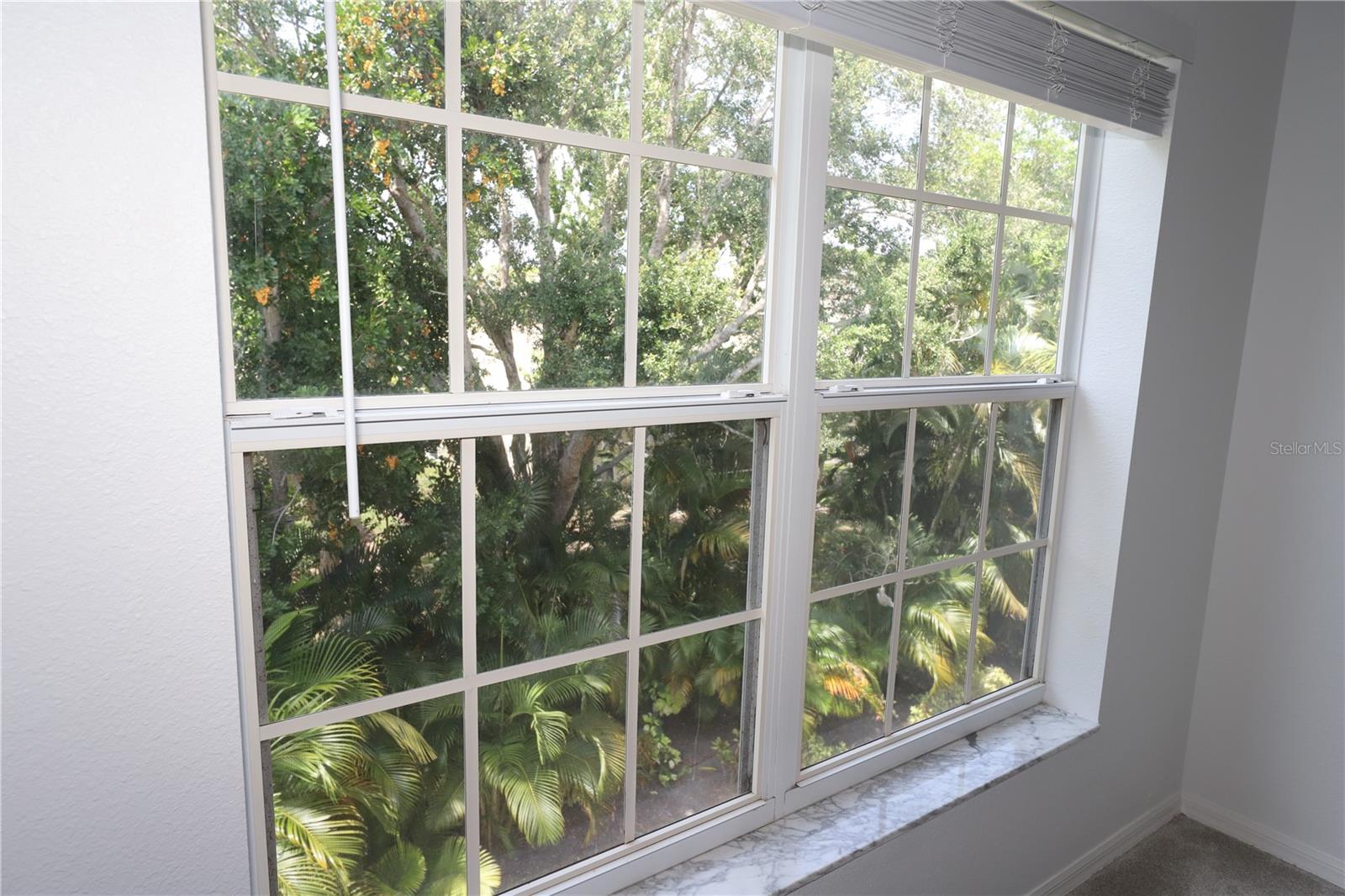 PINESTONE AT PALMER RANCH - Residential Lease