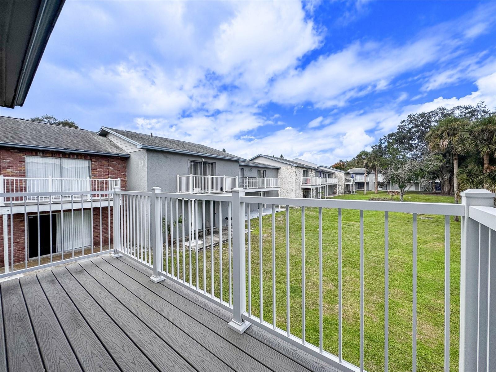 COLONIES CONDO - Residential